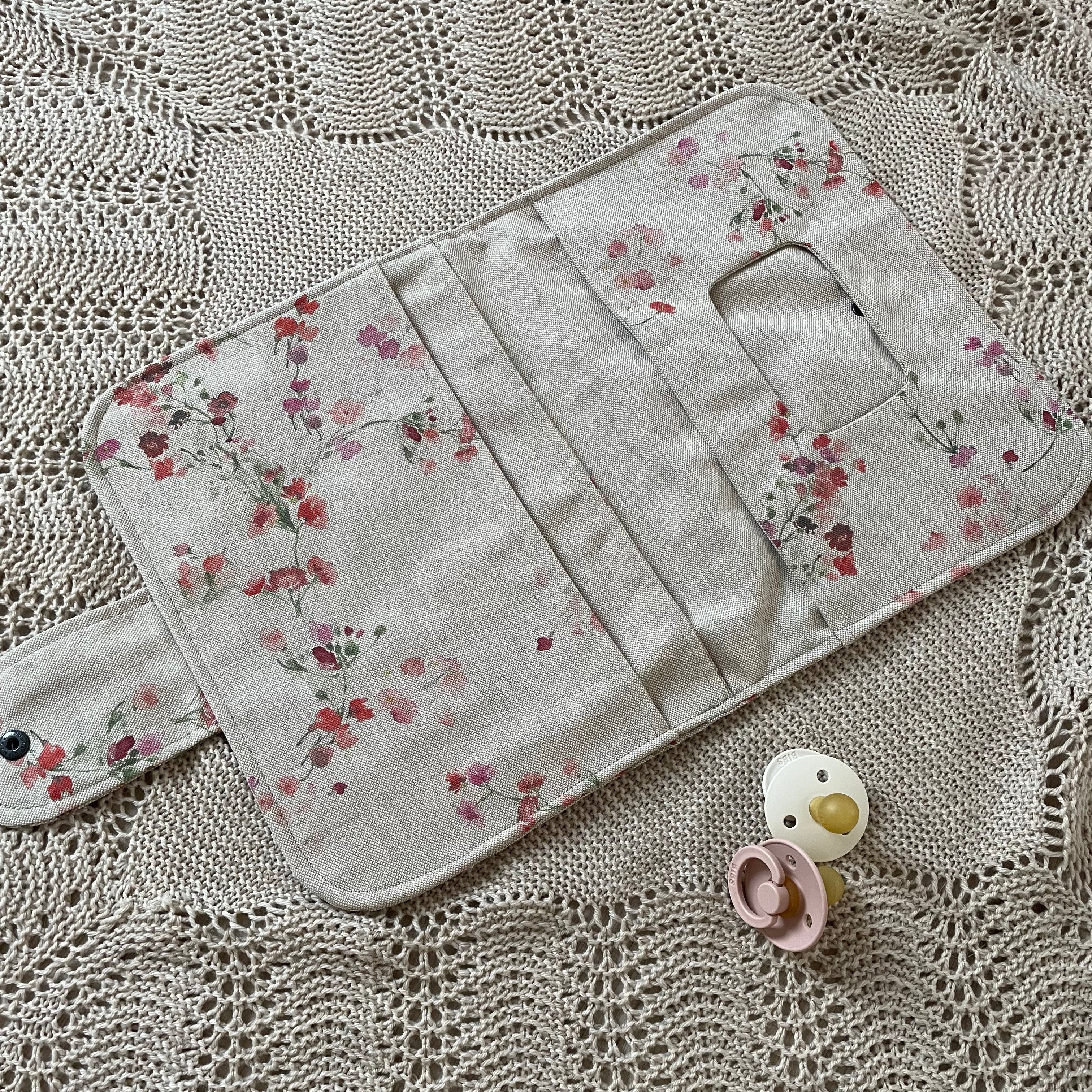 Hørlook med rosa blomster